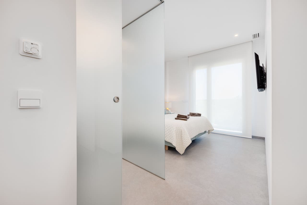 2 slaapkamer Appartement te koop in Las Colinas Golf met zwembad garage - € 449.000 (Ref: 9694523)