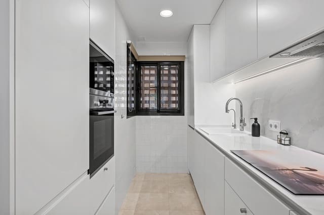 2 makuuhuone Huoneisto myytävänä paikassa Roda, San Javier mukana uima-altaan - 259 000 € (Ref: 9712176)