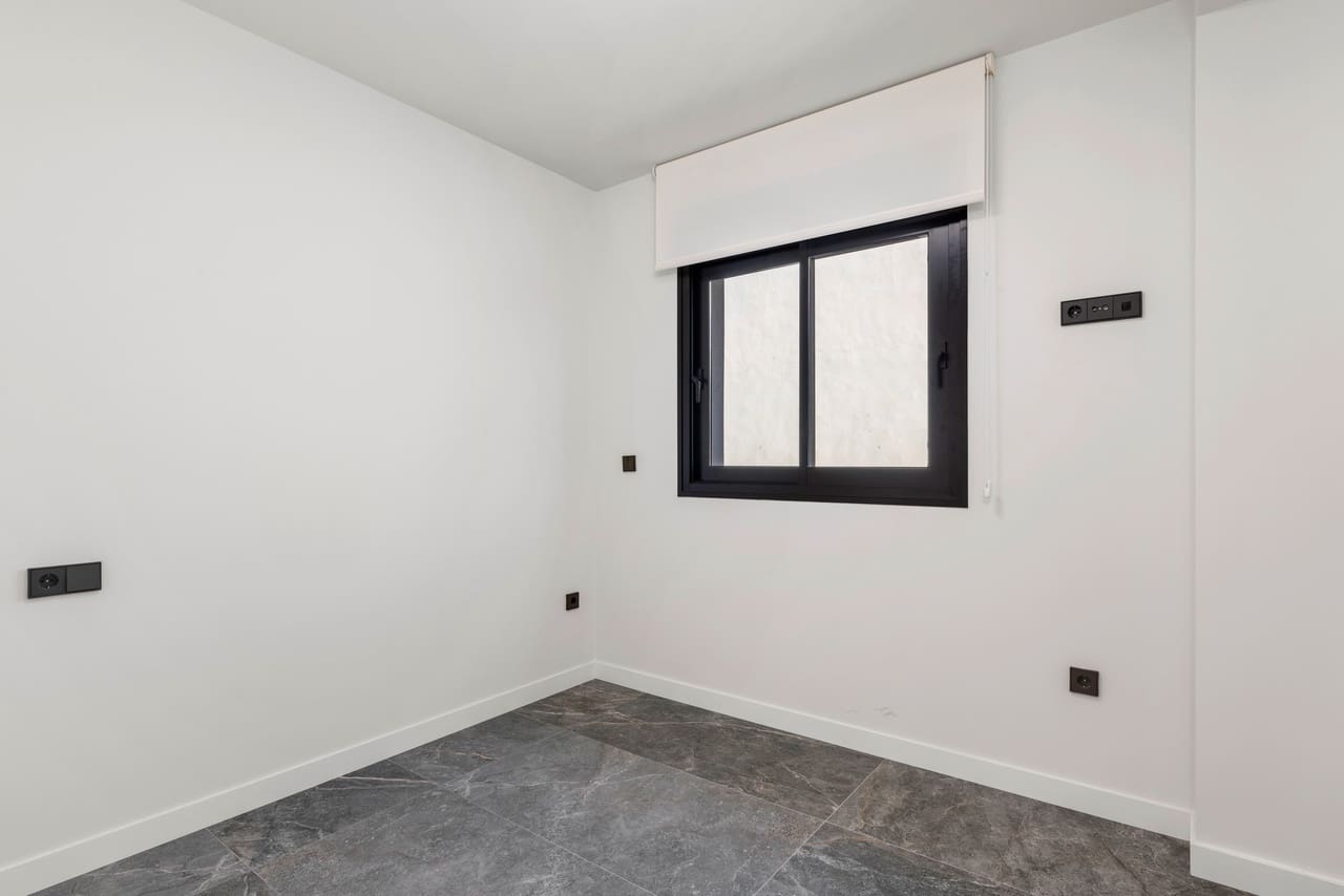 4 bedroom Villa for sale in Torre de la Horadada with pool garage - € 698,000 (Ref: 9730749)