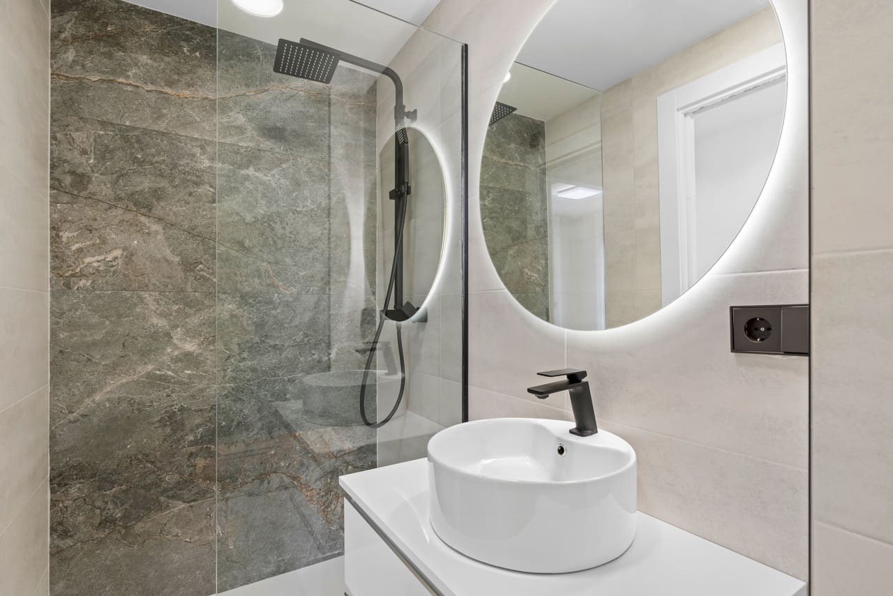 4 bedroom Villa for sale in Torre de la Horadada with pool garage - € 698,000 (Ref: 9730749)