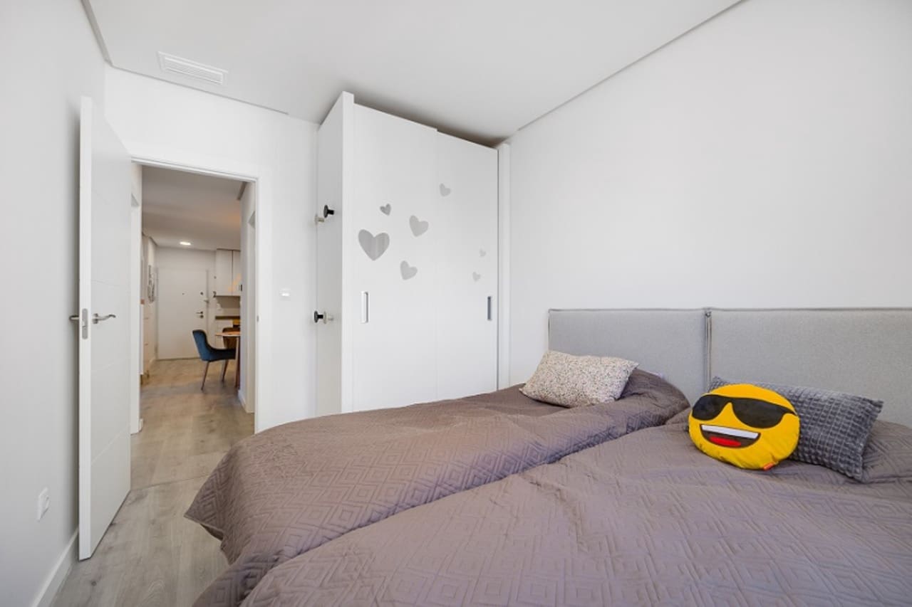 3 slaapkamer Appartement te koop in Villamartin met zwembad garage - € 299.000 (Ref: 9765336)