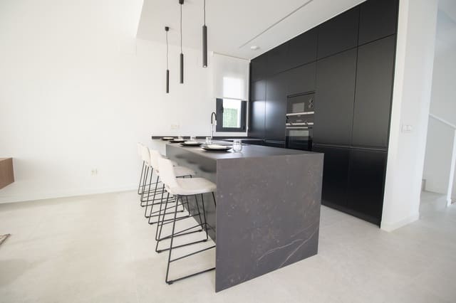 3 chambre Villa/Maison à vendre à Finestrat Pueblo, Finestrat avec piscine garage - 579 000 € (Ref: 9776990)