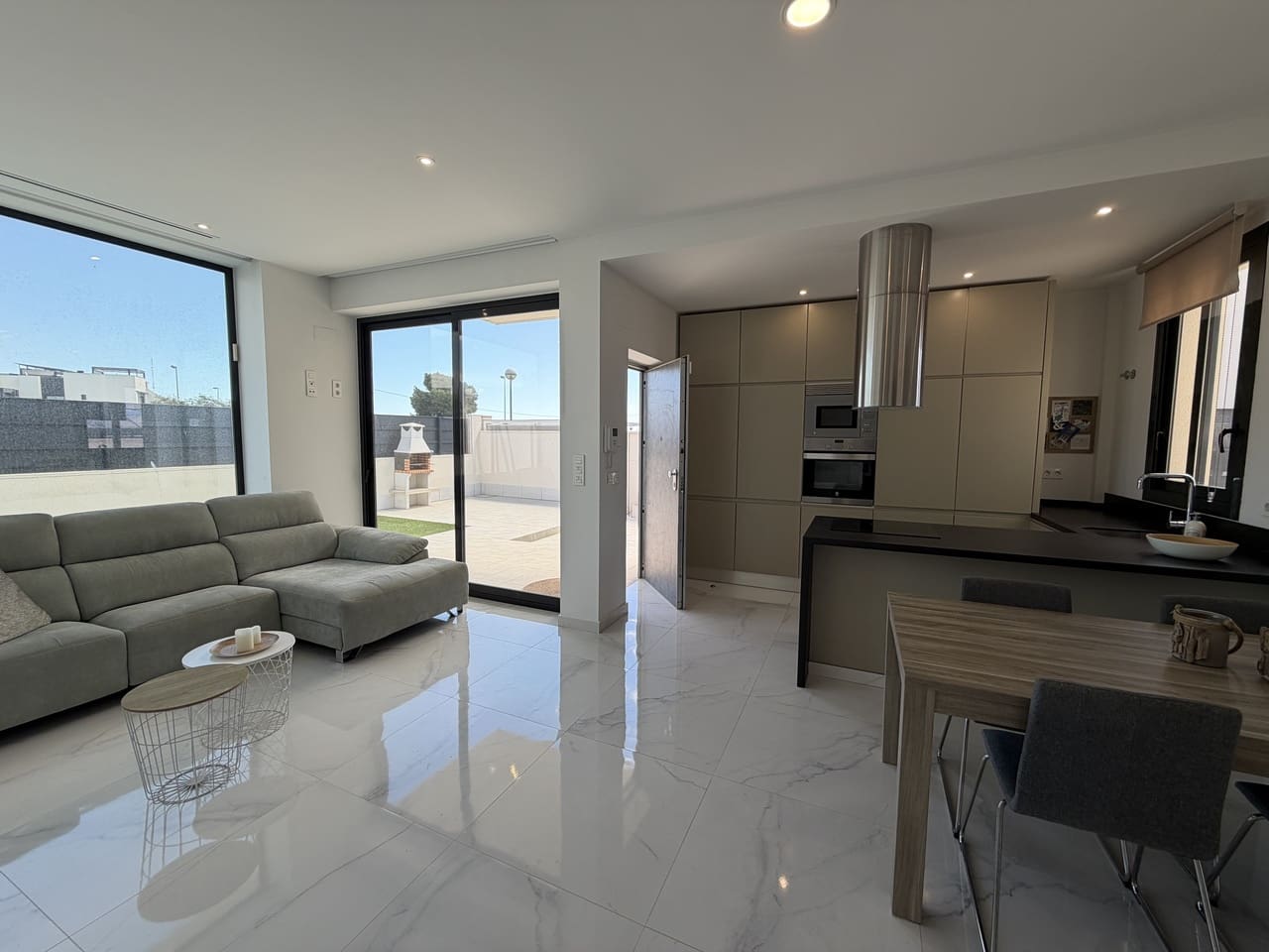 3 soveværelse Villa til salg i Ciudad Quesada med swimmingpool - € 399.900 (Ref: 9787849)