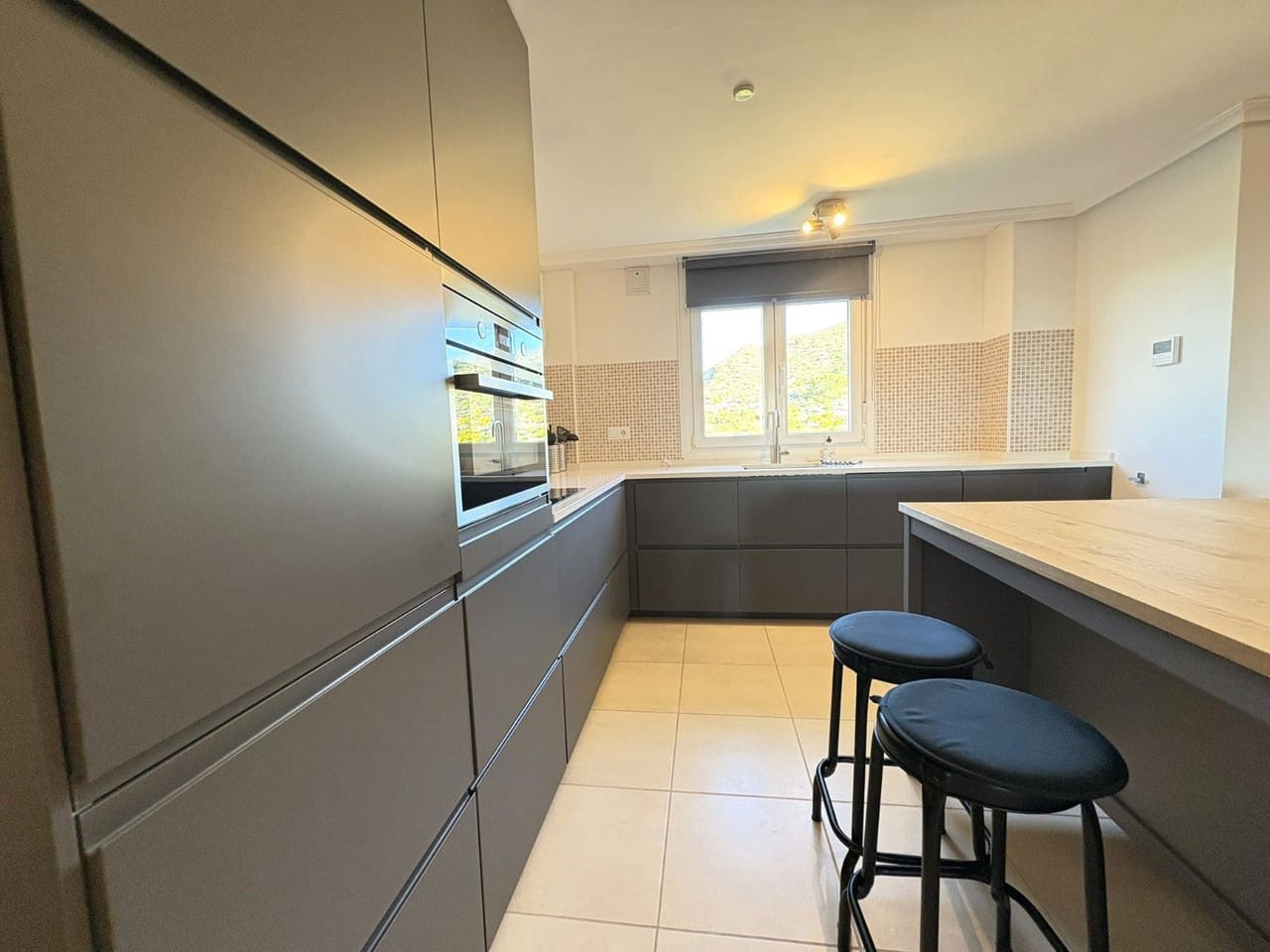 3 soverom Leilighet til salgs i Banos y Mendigo med svømmebasseng - € 229 500 (Ref: 9798064)