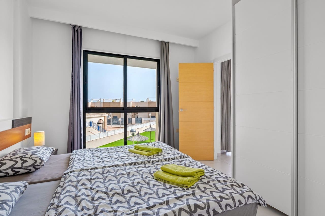 2 quarto Apartamento para venda em Orihuela Costa com piscina - 249 900 € (Ref: 9808172)