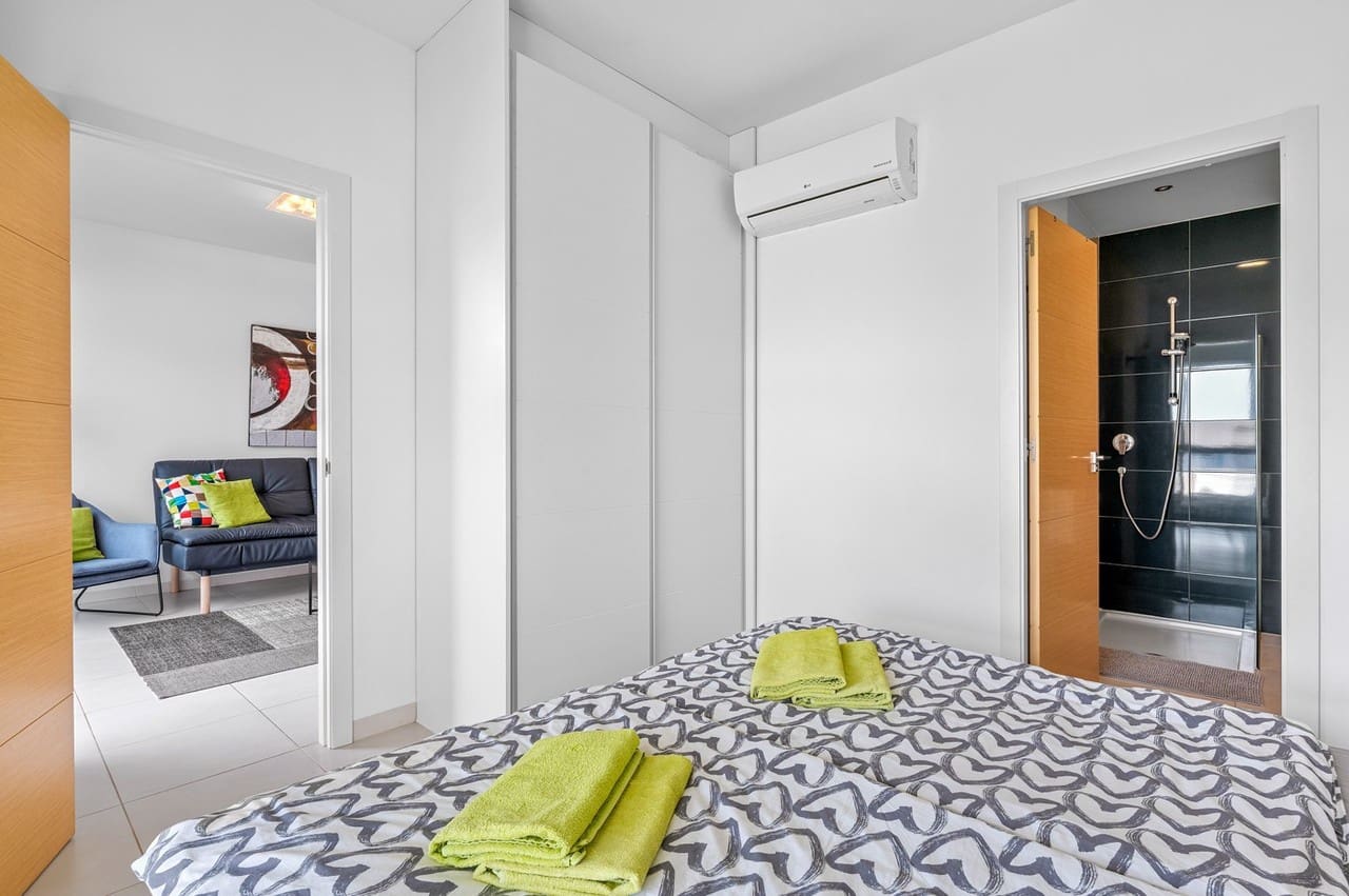 2 quarto Apartamento para venda em Orihuela Costa com piscina - 249 900 € (Ref: 9808172)