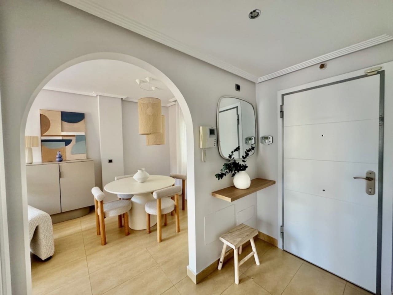 2 soverom Leilighet til salgs i Los Alcazares med svømmebasseng garasje - € 127 500 (Ref: 9809660)