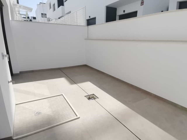 2 Zimmer Apartment zu verkaufen in Los Balcones mit Pool Garage - 265.000 € (Ref: 9827607)