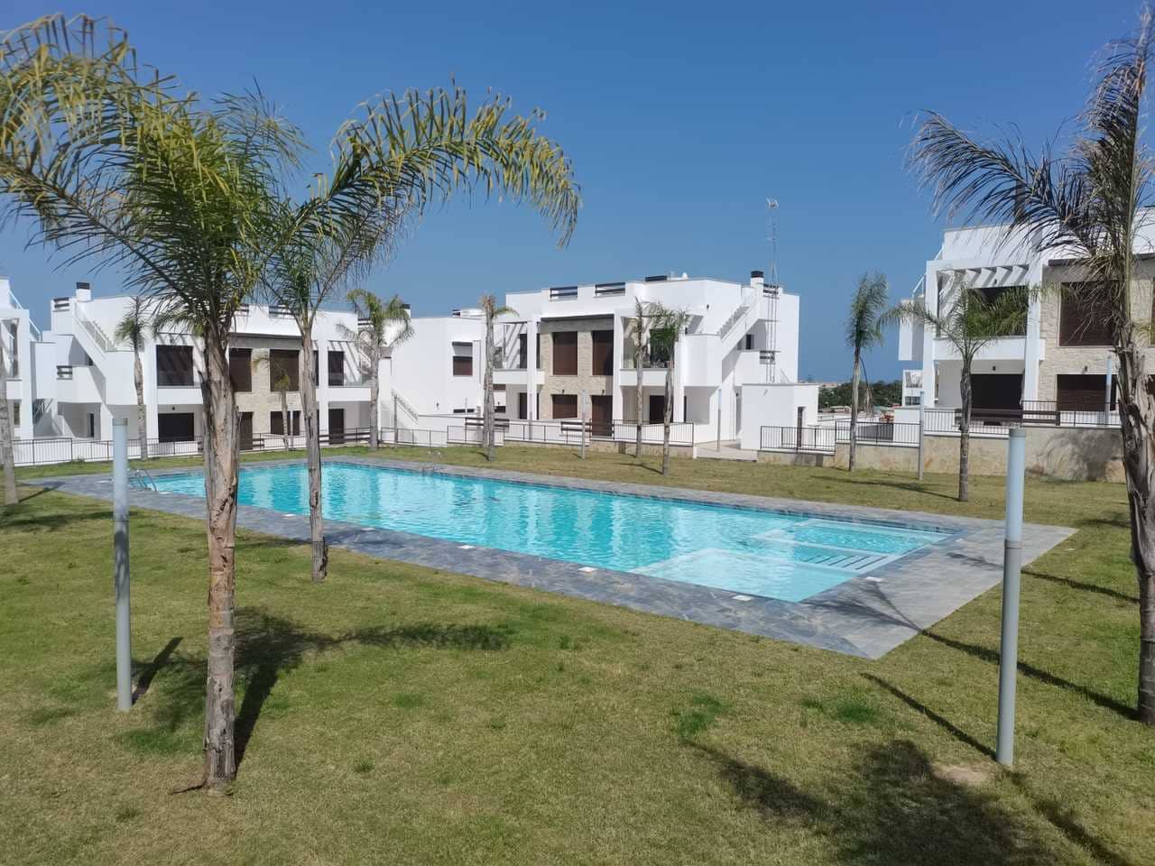 2 bedroom Apartment for sale in Los Balcones with pool garage - € 265,000 (Ref: 9827607)