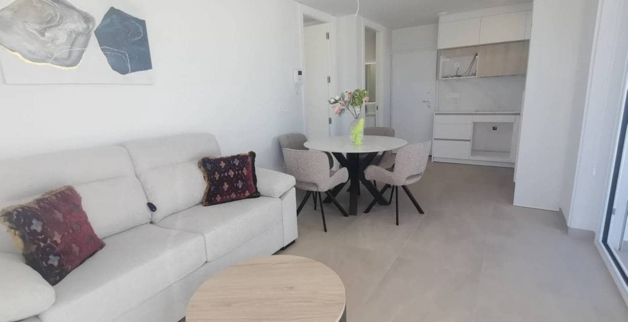 2 soveværelse Lejlighed til salg i Torrevieja med swimmingpool - € 459.000 (Ref: 9827975)