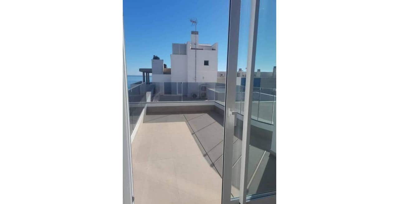 2 soveværelse Lejlighed til salg i Torrevieja med swimmingpool - € 459.000 (Ref: 9827975)