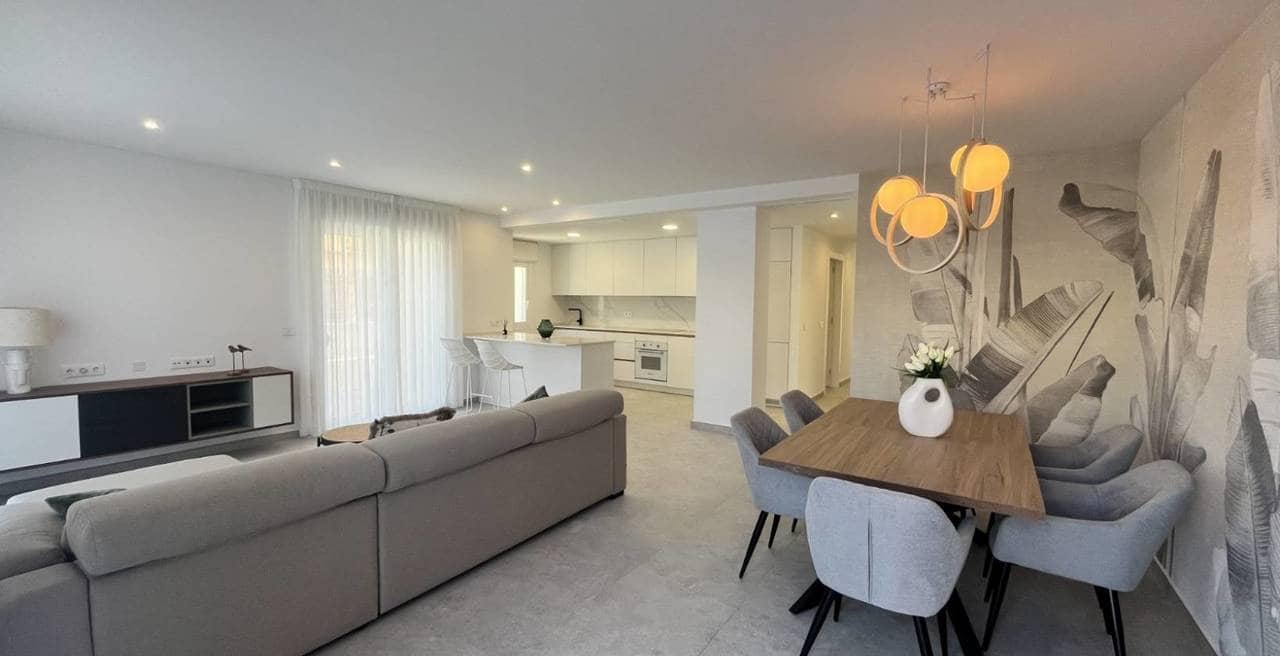 3 soveværelse Lejlighed til salg i Torrevieja med swimmingpool garage - € 370.000 (Ref: 9827976)