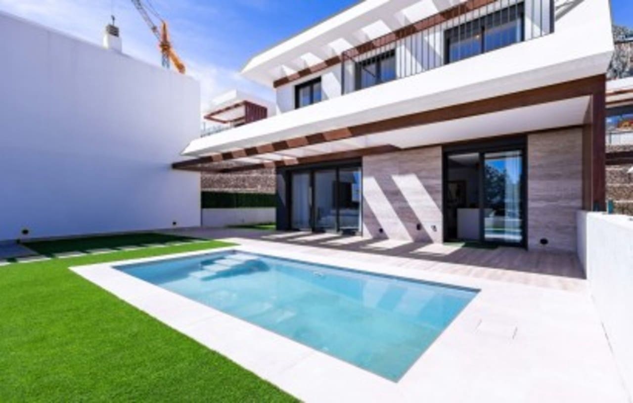 3 sovrum Villa till salu i Polop med pool garage - 694 700 € (Ref: 9832830)