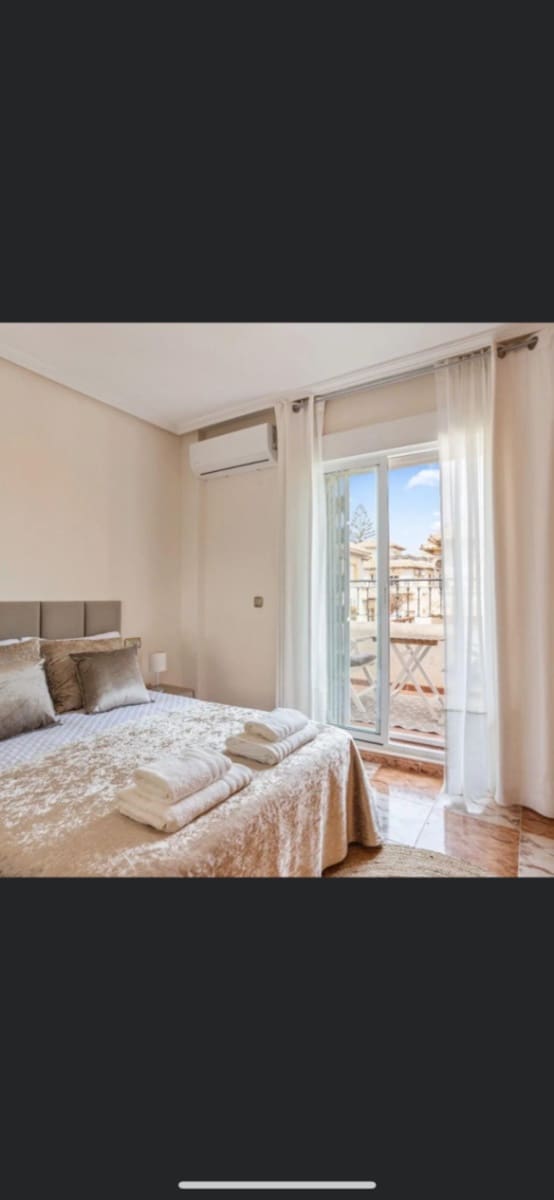 2 soverom Villa til salgs i Orihuela Costa med svømmebasseng - € 244 900 (Ref: 9840412)