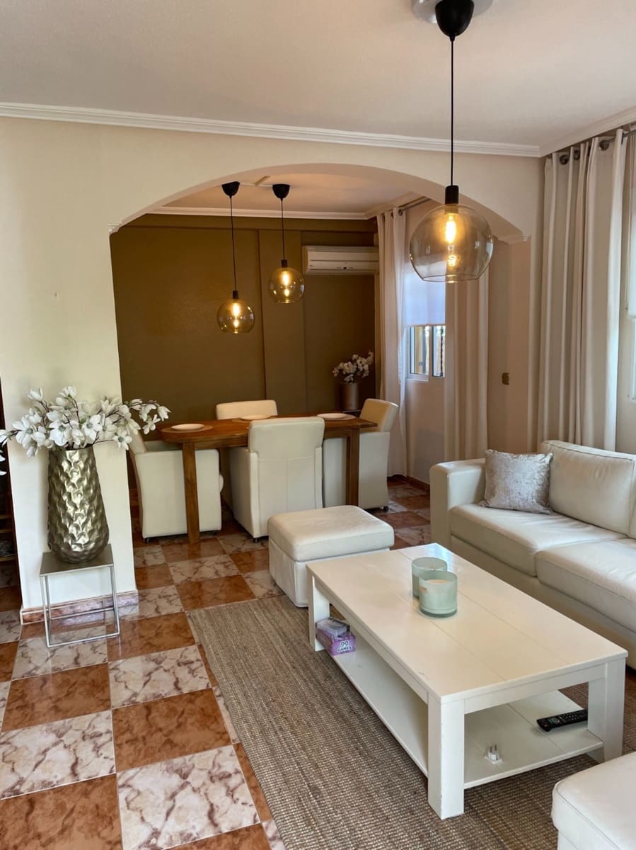 2 bedroom Villa for sale in La Zenia with pool - € 244,900 (Ref: 9841685)