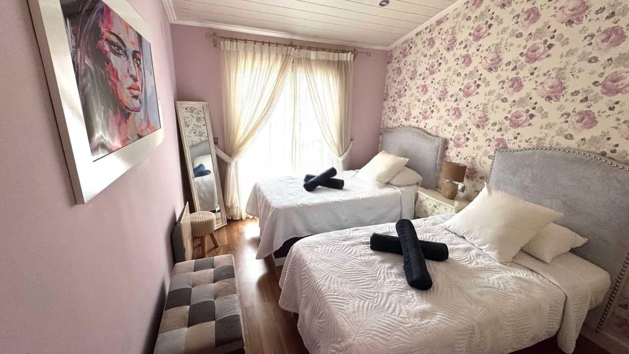 3 soveværelse Byhus til salg i Albir med swimmingpool - € 449.500 (Ref: 9844588)