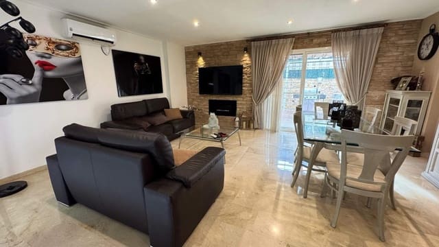 3 soveværelse Byhus til salg i Albir, Alfaz del Pi / L'Alfàs del Pi med swimmingpool - € 449.500 (Ref: 9844588)