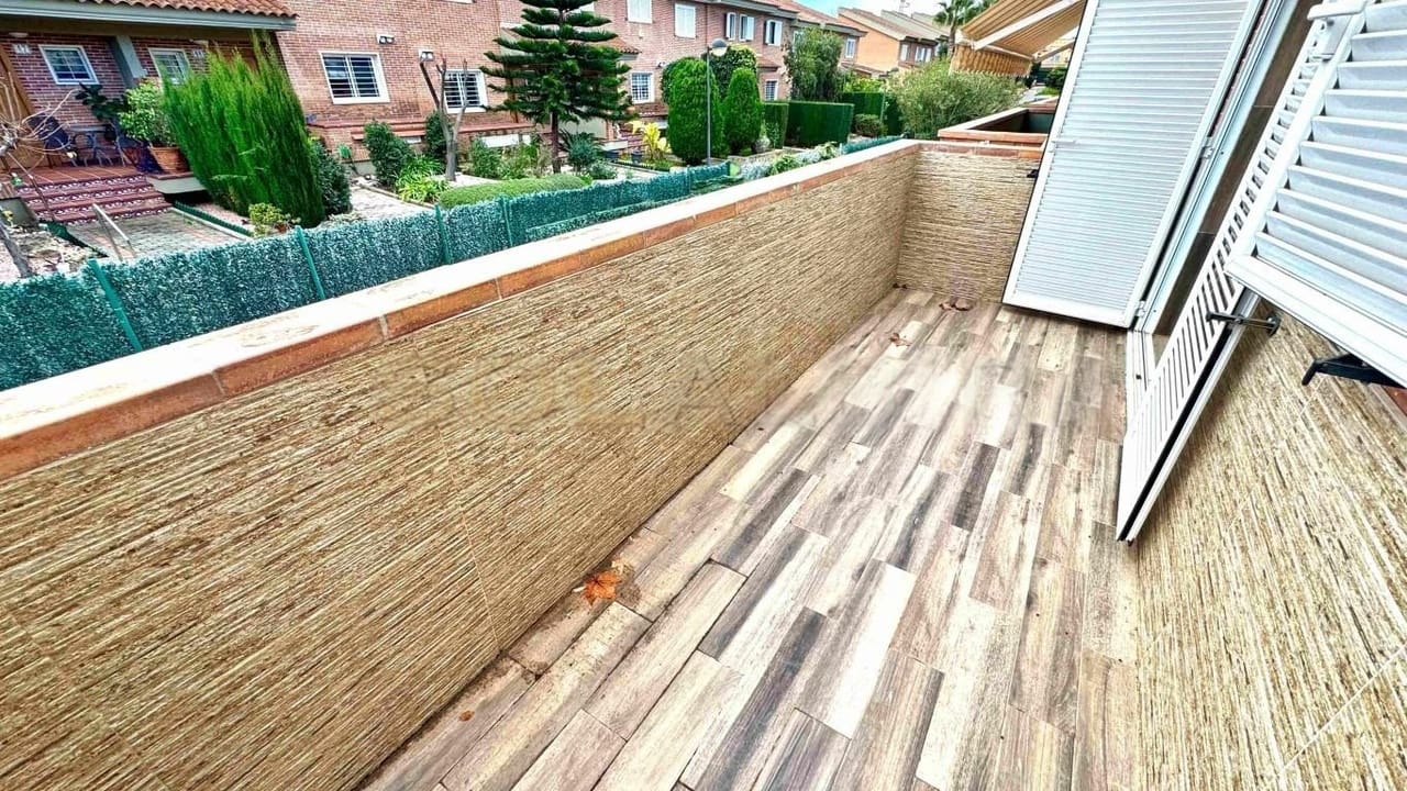 3 soveværelse Byhus til salg i Albir med swimmingpool - € 449.500 (Ref: 9844588)