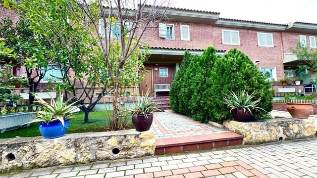 3 soveværelse Byhus til salg i Albir, Alfaz del Pi / L'Alfàs del Pi med swimmingpool - € 449.500 (Ref: 9844588)