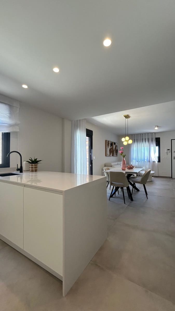 3 camera da letto Casa in vendita in Pilar de la Horadada - 299.900 € (Rif: 9866118)