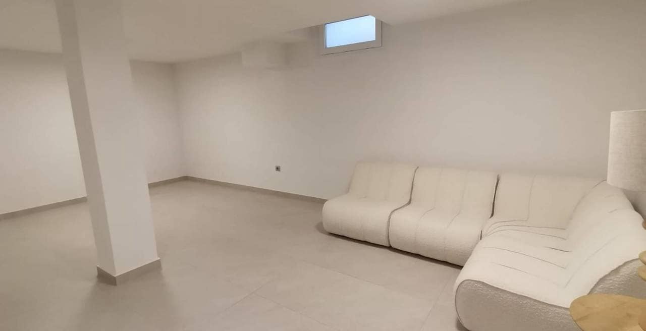 3 sypialnia Willa na sprzedaż w Ciudad Quesada z basenem garażem - 579 000 € (Ref: 9872465)