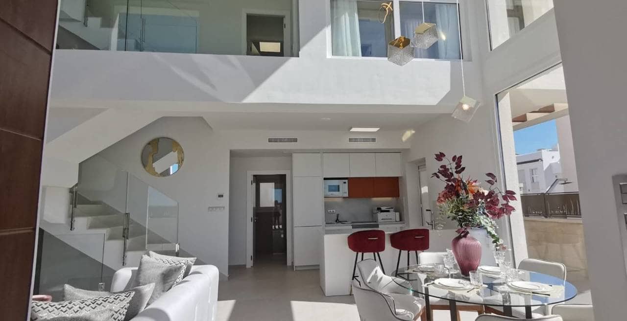 3 sypialnia Willa na sprzedaż w Ciudad Quesada z basenem garażem - 579 000 € (Ref: 9872465)