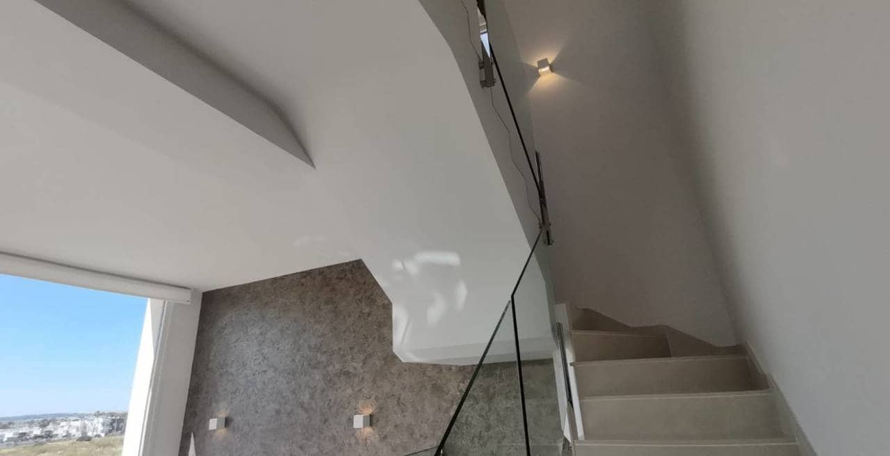 3 sypialnia Willa na sprzedaż w Ciudad Quesada z basenem garażem - 579 000 € (Ref: 9872465)