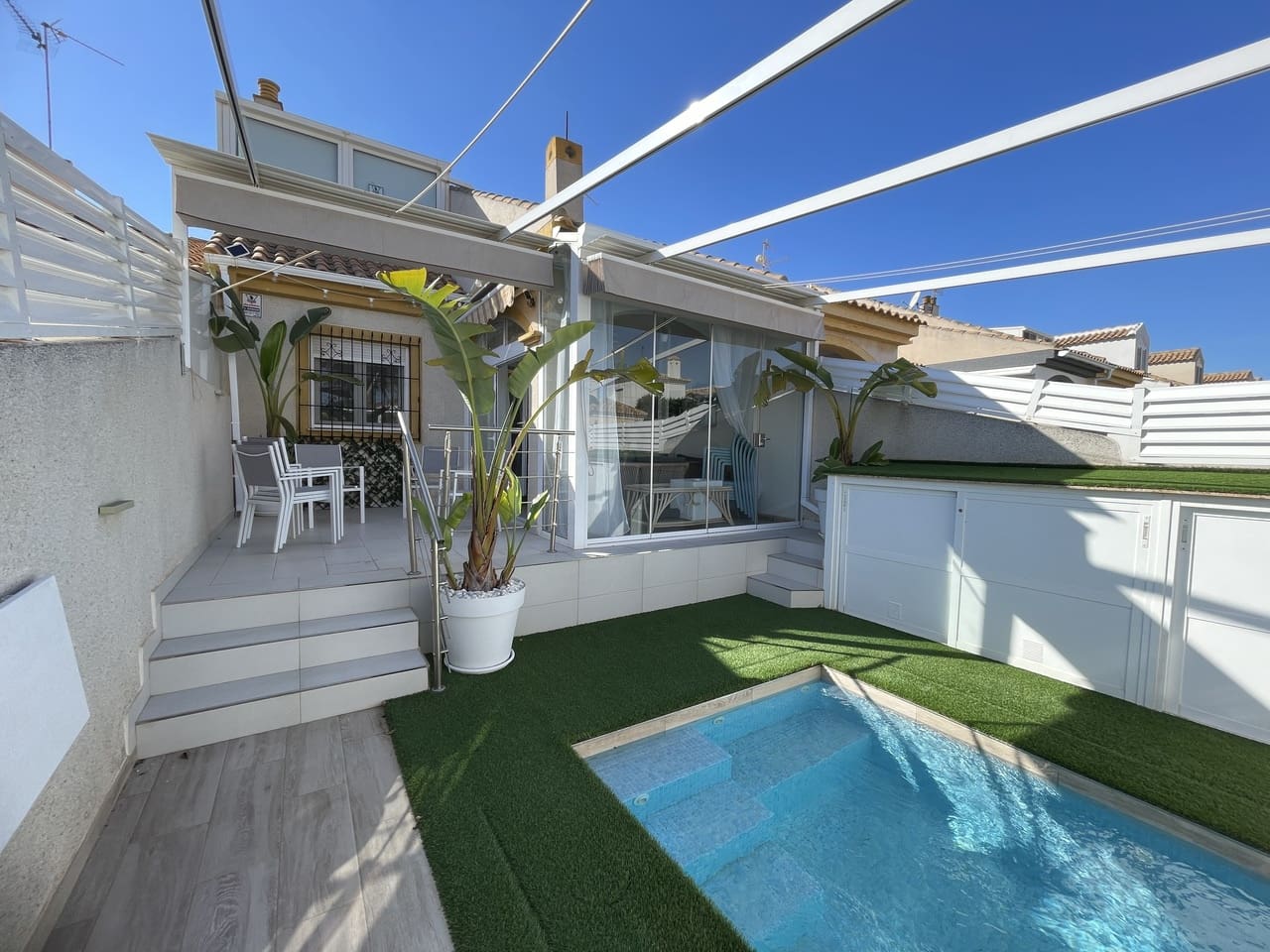 3 slaapkamer Huis te koop in Torre de la Horadada met zwembad - € 355.900 (Ref: 9880457)