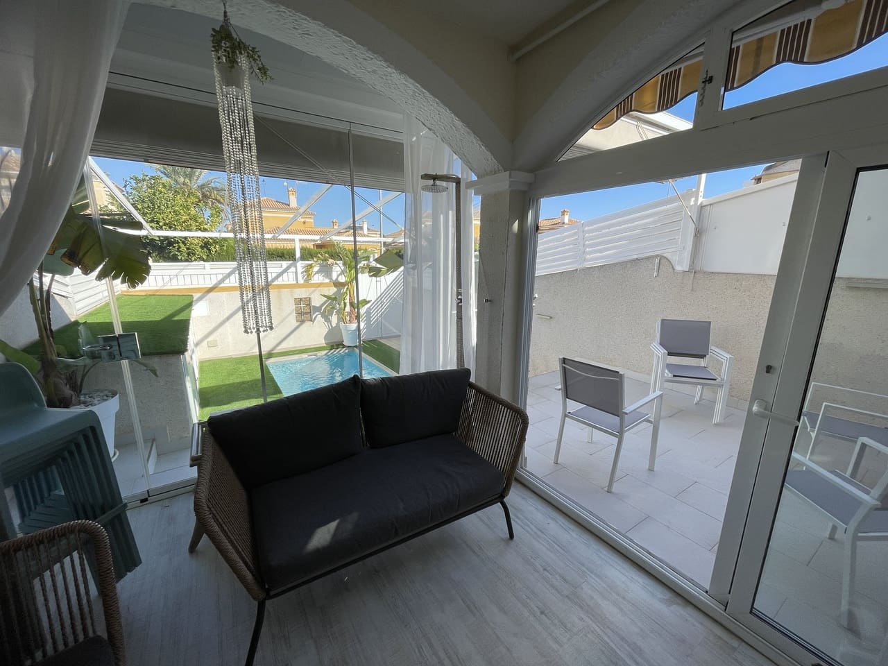 3 slaapkamer Huis te koop in Torre de la Horadada met zwembad - € 355.900 (Ref: 9880457)