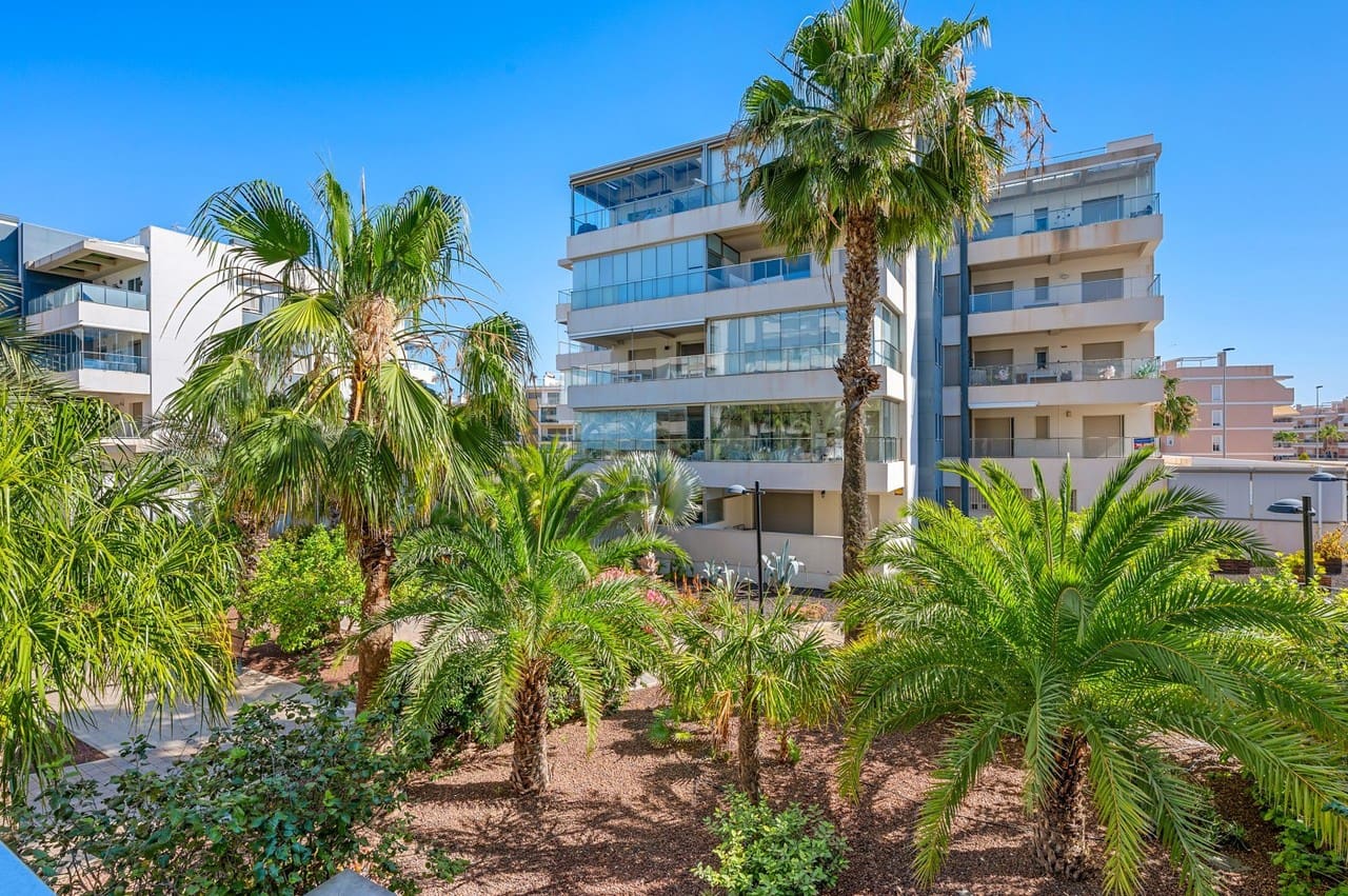 2 bedroom Apartment for sale in Orihuela Costa with pool - € 229,000 (Ref: 9889005)