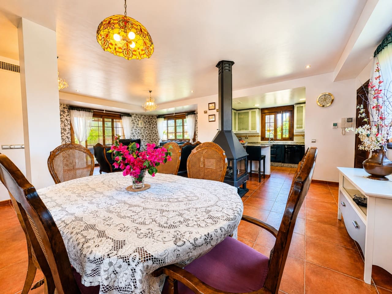 3 bedroom Villa for sale in Banos y Mendigo with pool - € 425,000 (Ref: 9902045)