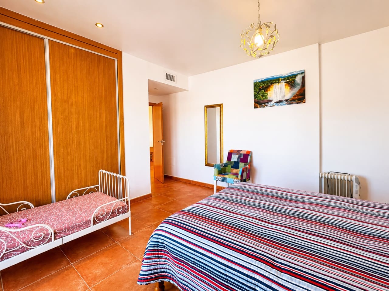 3 bedroom Villa for sale in Banos y Mendigo with pool - € 425,000 (Ref: 9902045)
