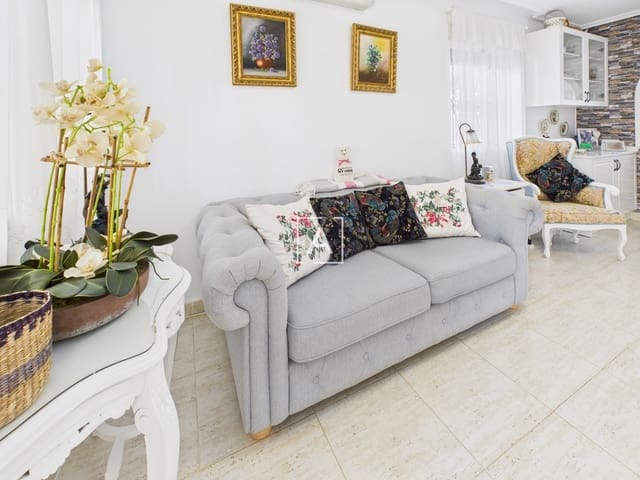 2 bedroom Villa for sale in Pinar de Campoverde, Pilar de la Horadada - € 192,000 (Ref: 9904521)