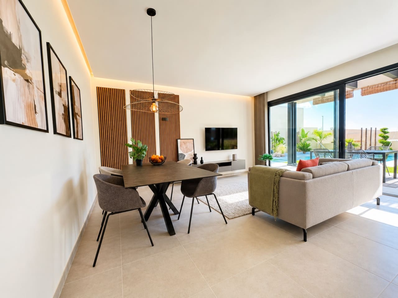 Chalet de 3 habitaciones en Baños y Mendigo en venta con piscina - 598.000 € (Ref: 9911907)