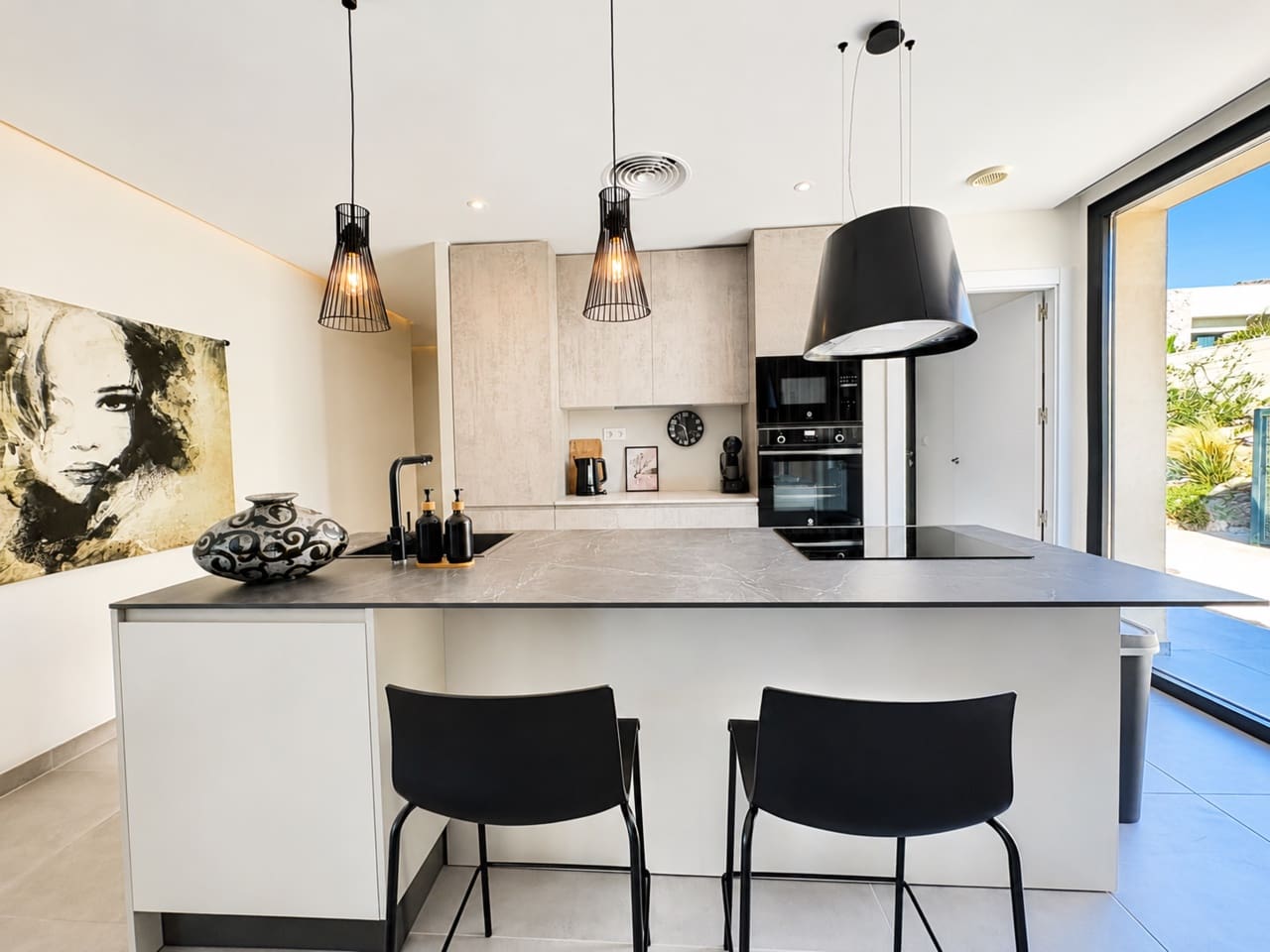 Chalet de 3 habitaciones en Baños y Mendigo en venta con piscina - 598.000 € (Ref: 9911907)