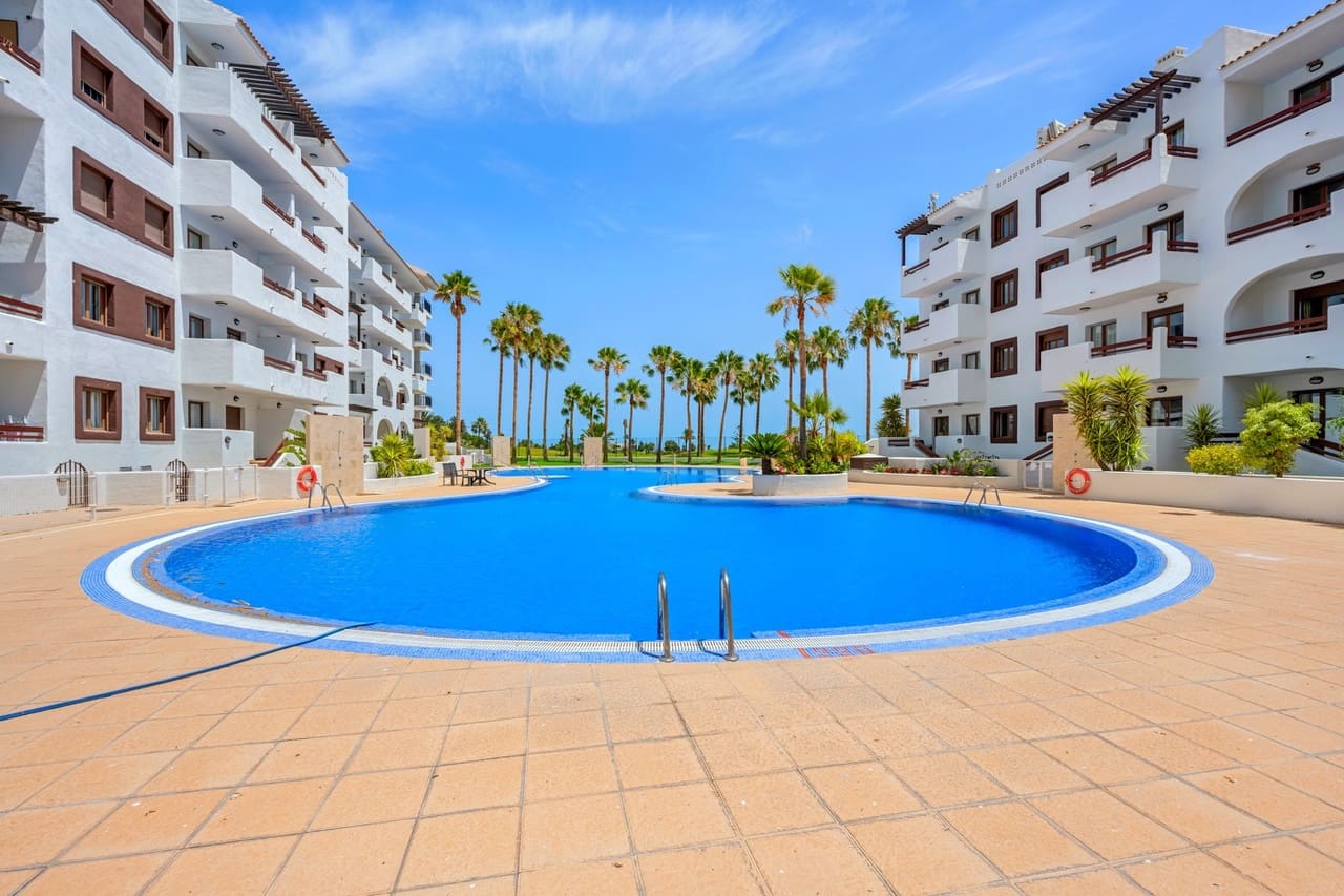 1 slaapkamer Appartement te koop in Los Alcazares met zwembad - € 139.000 (Ref: 9915711)