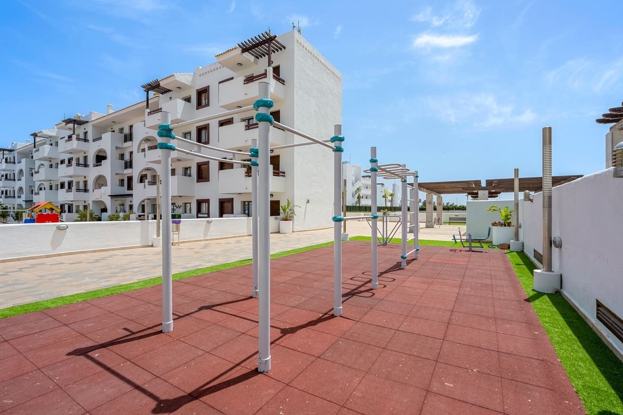 1 slaapkamer Appartement te koop in Los Alcazares met zwembad - € 139.000 (Ref: 9915711)