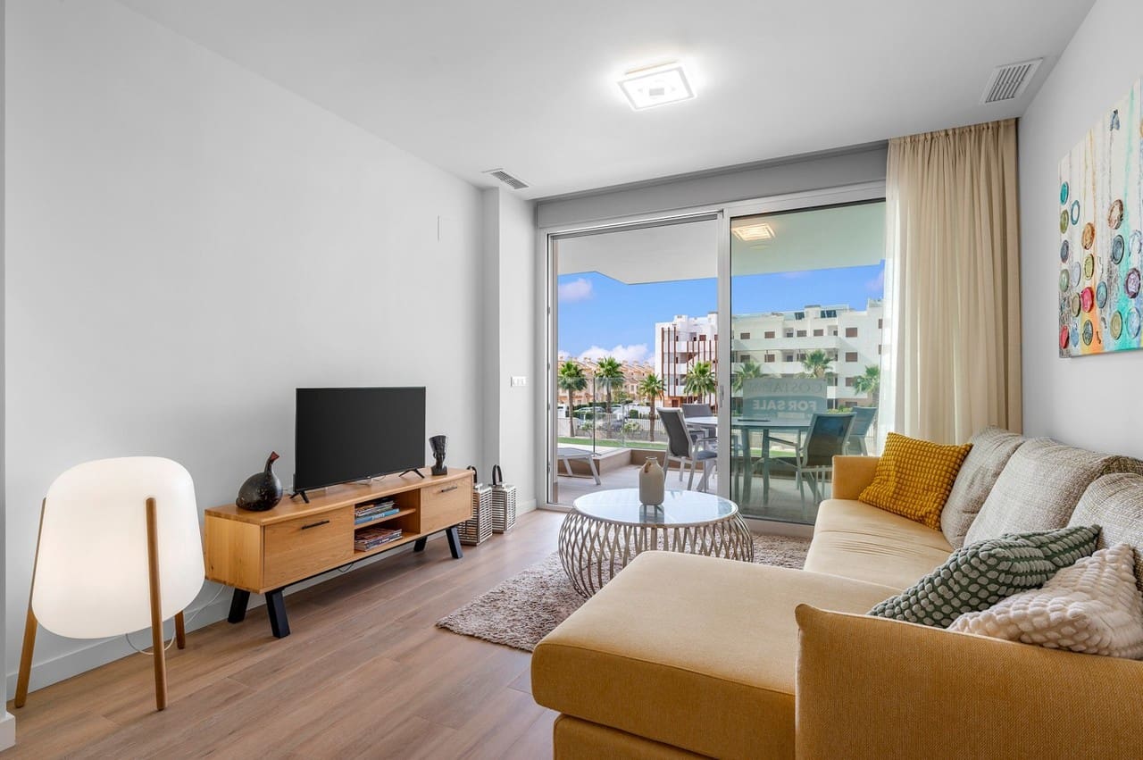 2 soverom Leilighet til salgs i Orihuela Costa med svømmebasseng - € 279 000 (Ref: 9931117)