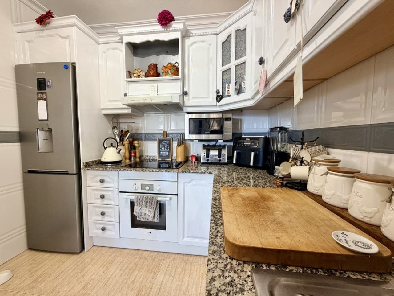 3 slaapkamer Villa te koop in Villamartin met zwembad garage - € 338.500 (Ref: 9935167)