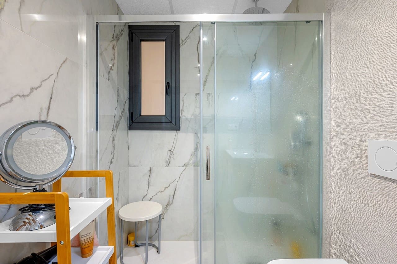 2 sypialnia Apartament na sprzedaż w Orihuela Costa z basenem - 350 000 € (Ref: 9945909)