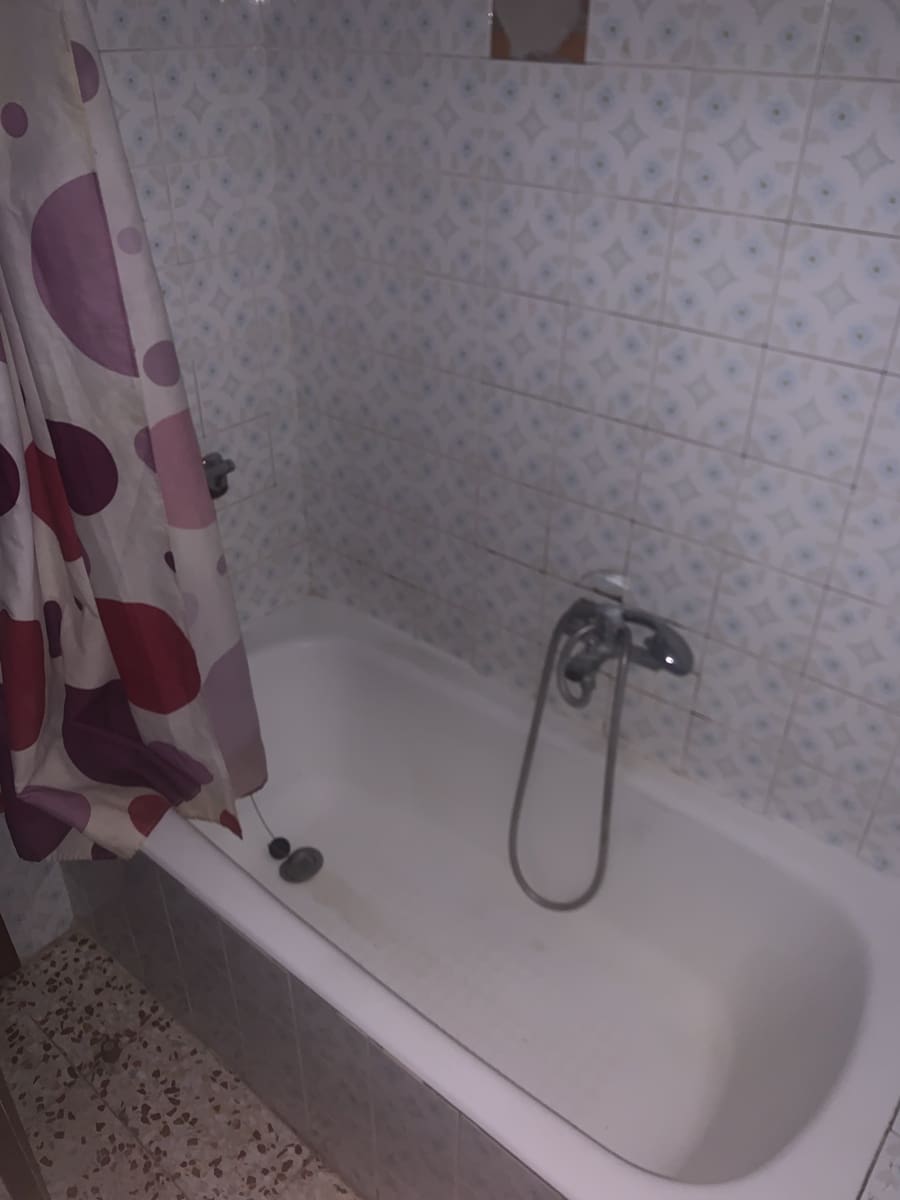 4 bedroom Flat for sale in Pinoso - € 78,500 (Ref: 9208844)