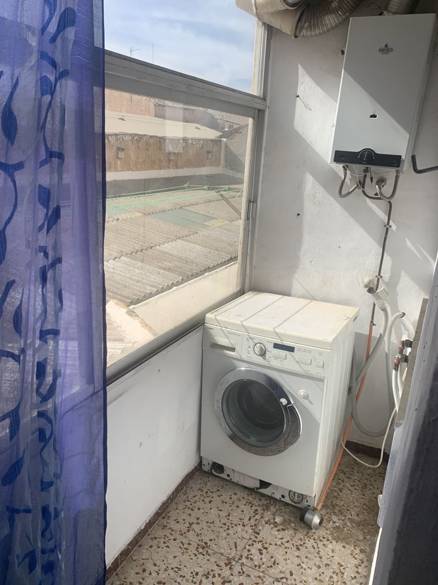 4 bedroom Flat for sale in Pinoso - € 78,500 (Ref: 9208844)