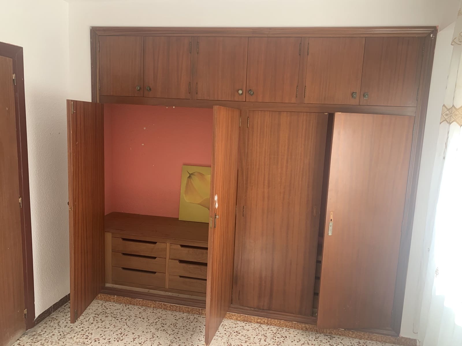 4 bedroom Flat for sale in Pinoso - € 78,500 (Ref: 9208844)