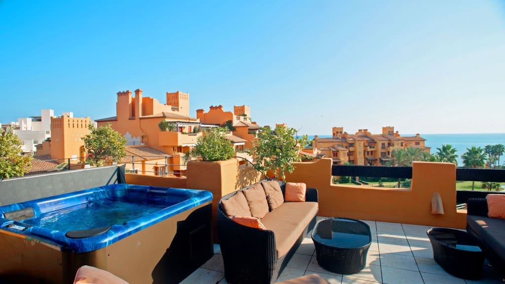 4 soveværelse Penthouse til salg i Estepona - € 1.400.000 (Ref: 5769441)