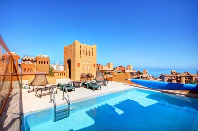 4 makuuhuone Kattohuoneisto myytävänä paikassa El Padrón, Estepona - 1 400 000 € (Ref: 5769441)