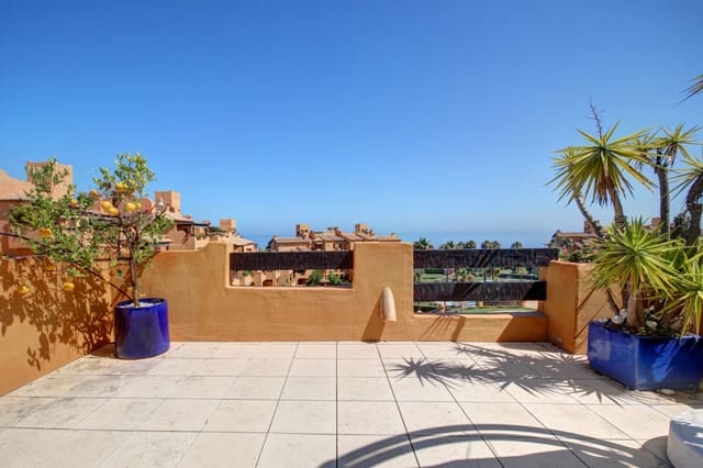 4 makuuhuone Kattohuoneisto myytävänä paikassa El Padrón, Estepona - 1 400 000 € (Ref: 5769441)
