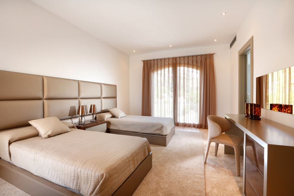 5 sypialnia Willa na sprzedaż w Benahavis - 3 500 000 € (Ref: 5769442)