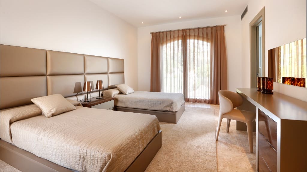 5 sypialnia Willa na sprzedaż w Benahavis - 3 500 000 € (Ref: 5769442)