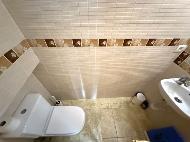 2 bedroom Apartment for sale in Centro, Estepona with garage - € 320,000 (Ref: 8764934)