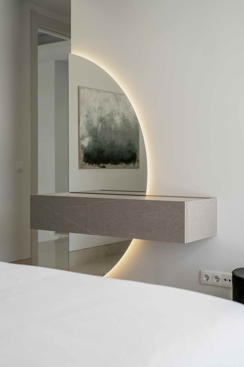 4 soveværelse Villa til salg i New Golden Mile med swimmingpool garage - € 1.995.000 (Ref: 8764935)